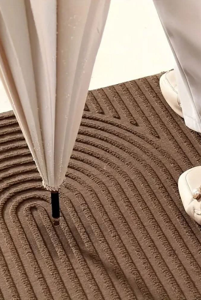 Absorbent Curved Doormat Ð Stylish Non-Slip Front Door Mat for Indoor & Outdoor Use 8