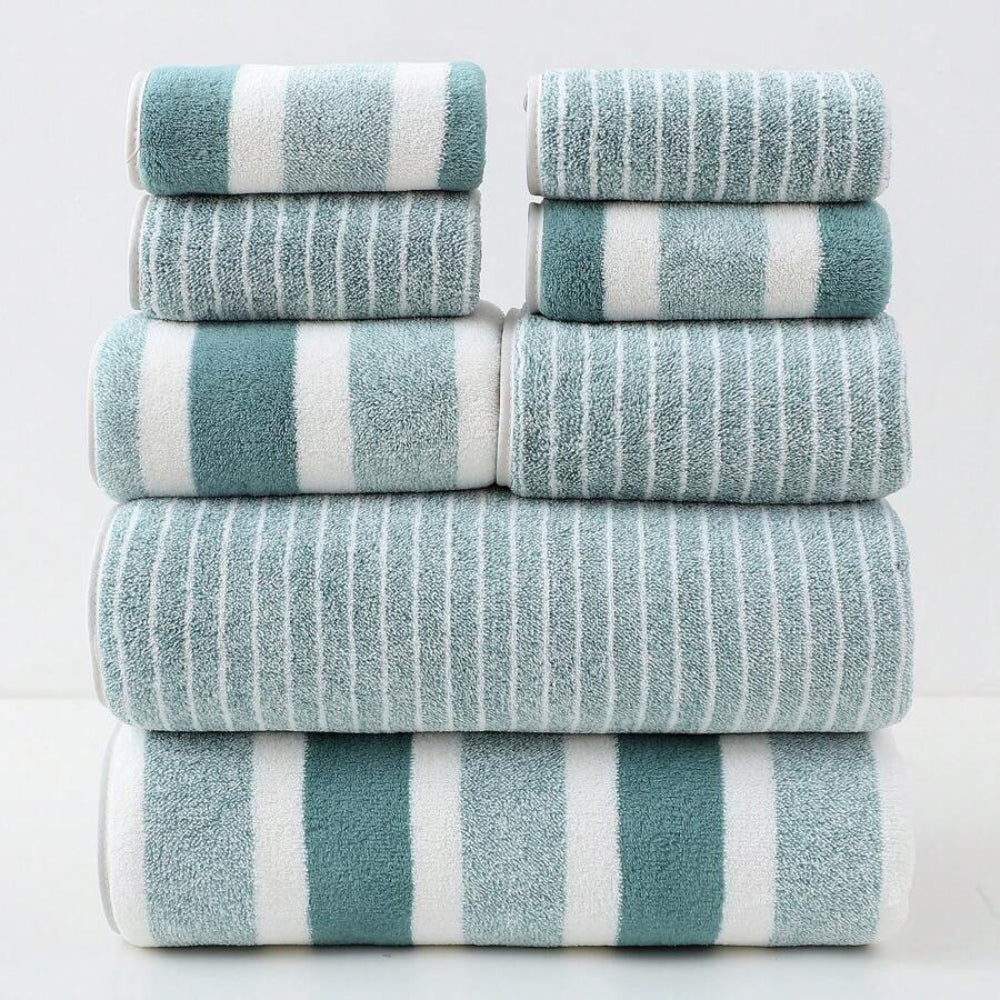 8-Piece Luxury Bath Towel Set in Plush Coral Fleece – Quick-Drying, Soft, Machine Washable Towels for Everyday Use 2