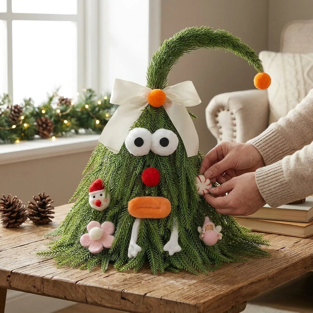 Artificial Small Christmas Tree with Realistic Green PE Foliage – Compact Holiday Decor for Indoor Spaces 2