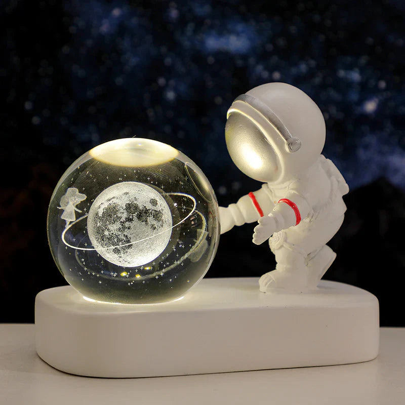 Astronaut Night Light - Enchanting LED Crystal Ball Illumination 2