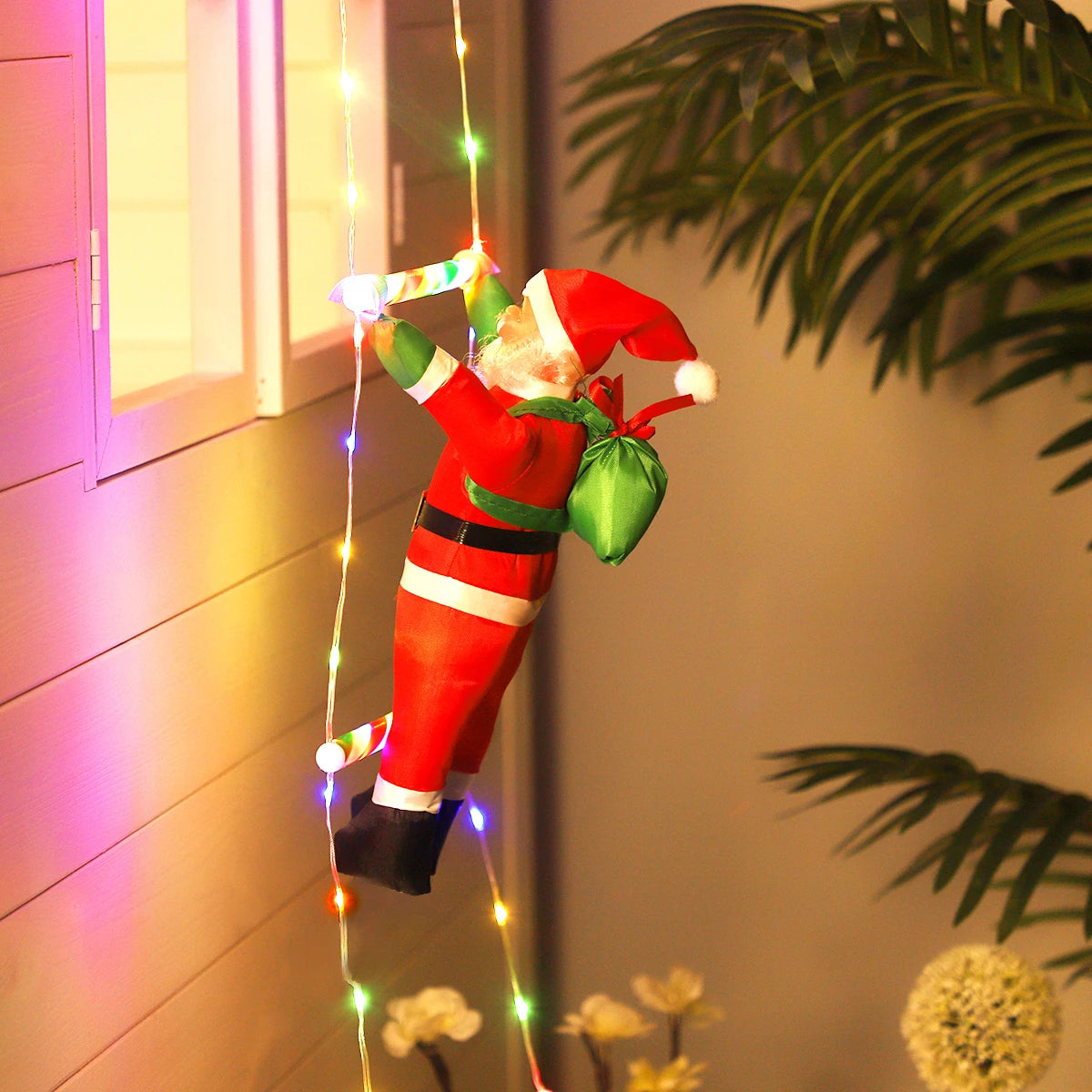 Climbing Santa Ladder Set - USB-Powered Outdoor Christmas Decoration 4
