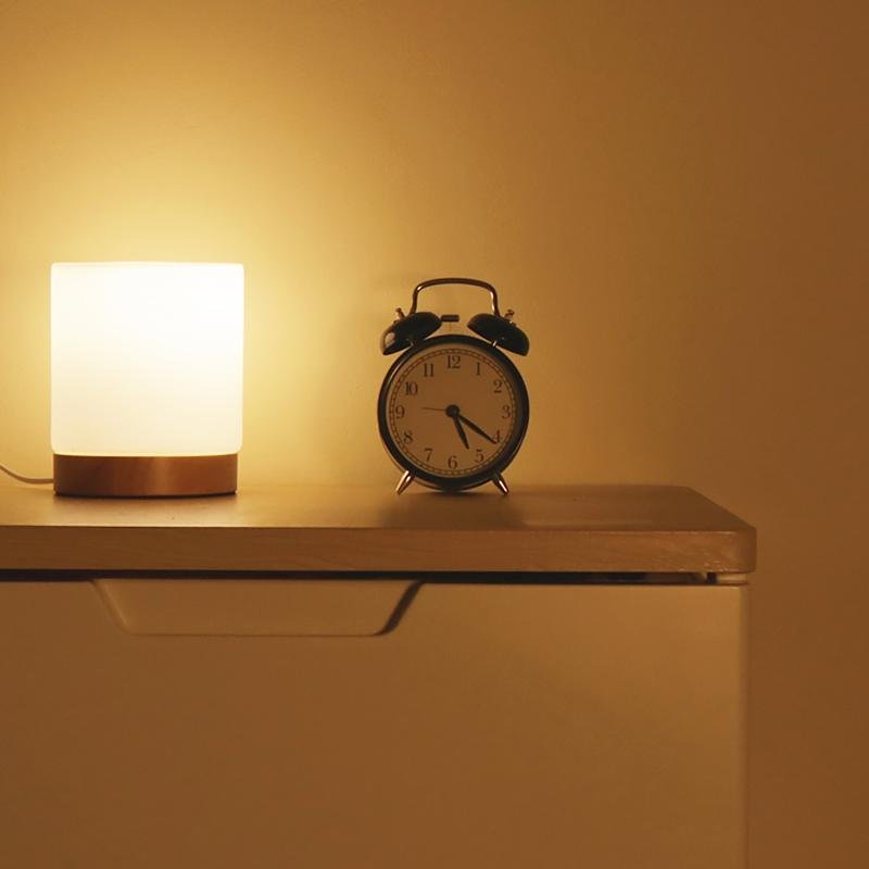 Compact Touch Activated Mini Table Lamp with 360° LED Lighting – Modern Cordless Design for Nightstands and Desks 4