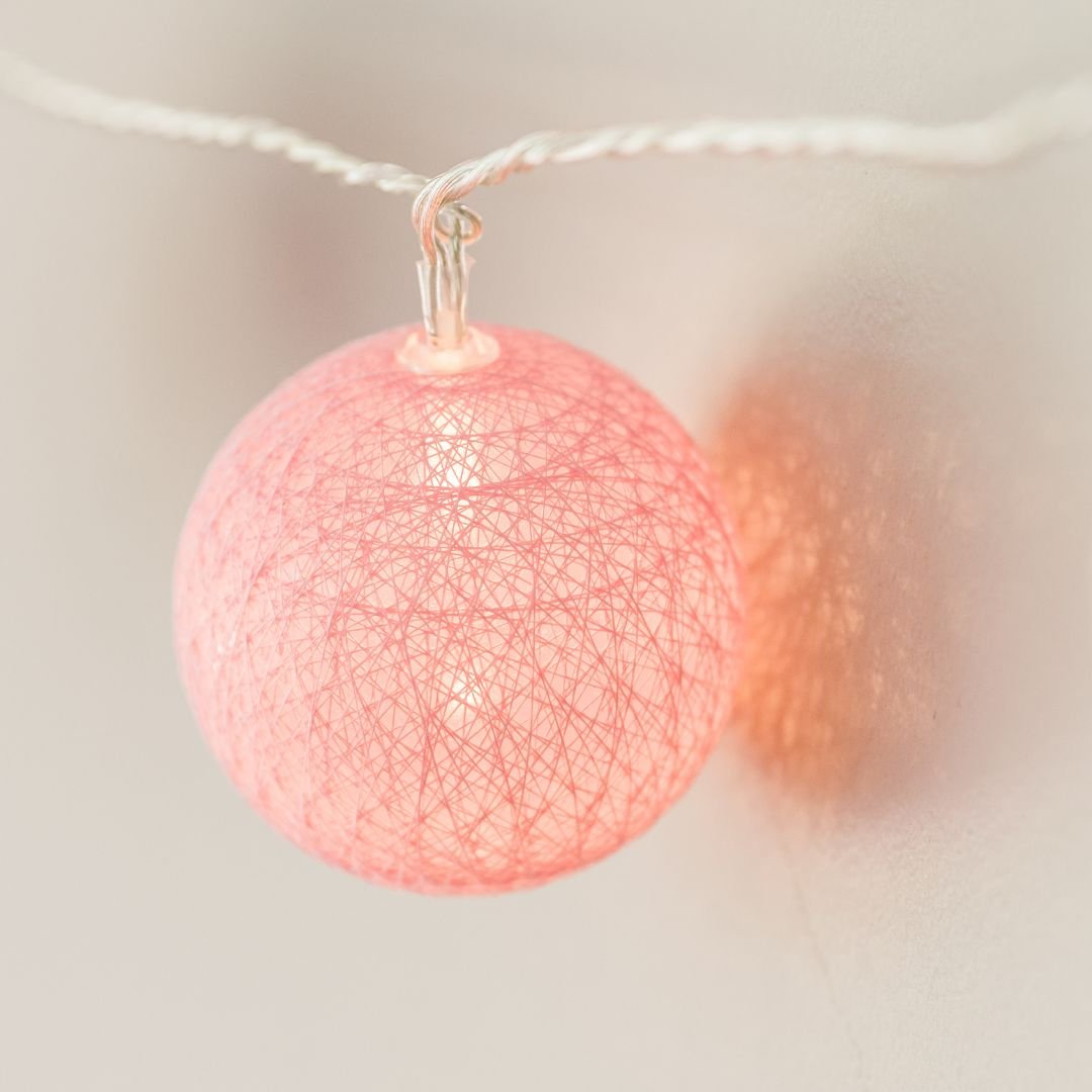Cotton Ball Fairy Lights - Cozy 3m LED Glow in Soft Pink, White & Red 3