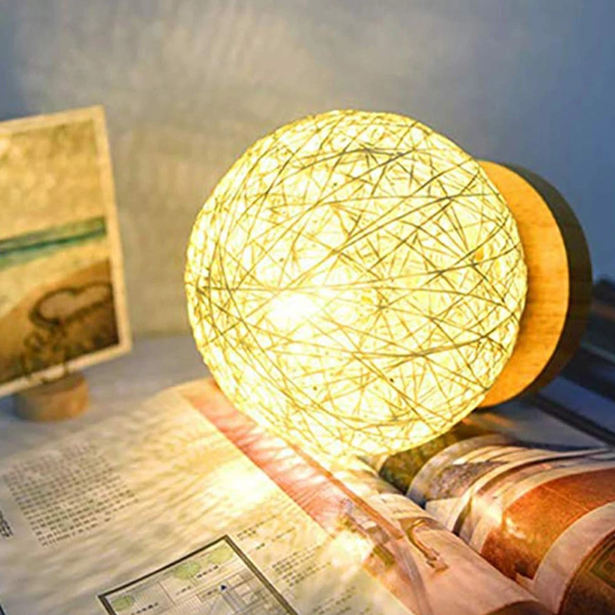 Dimmable Rattan LED Table Lamp – Handcrafted Bedside Lamp for Cozy Ambiance and Unique Texture 2