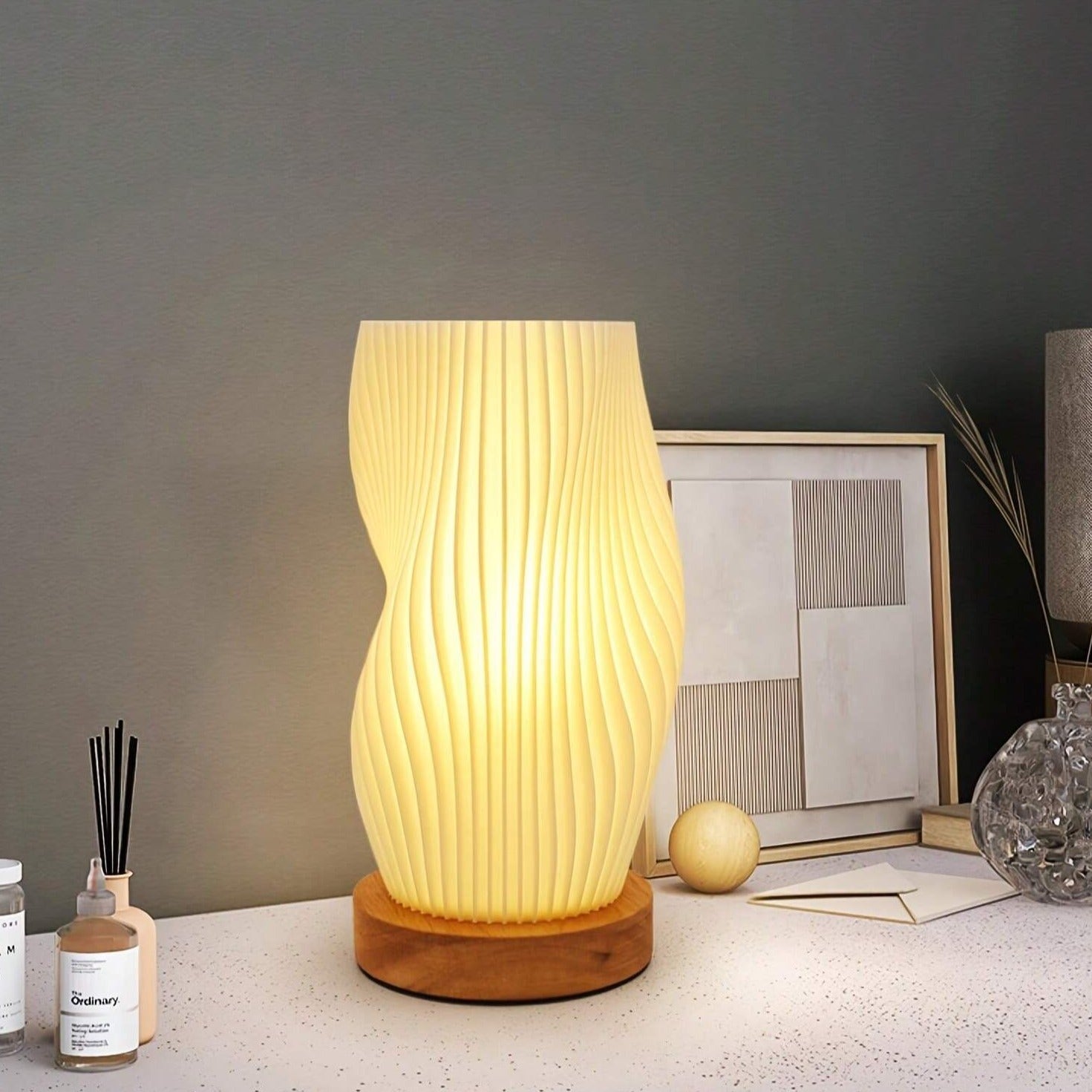 Dimmable Table Lamp - Chic USB-Powered Design for Bedside & Desk 5