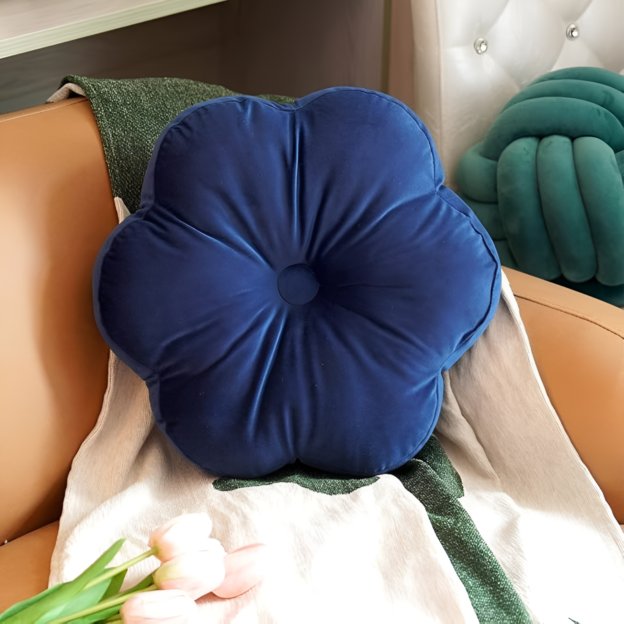 Flower-Shaped Velvet Cushion - Cozy Comfort & Playful Decor 7