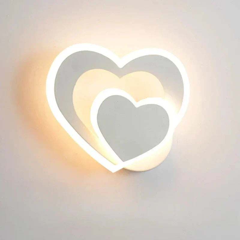 Heart Wall Light - Cozy LED Sconce for Romantic Ambiance 0