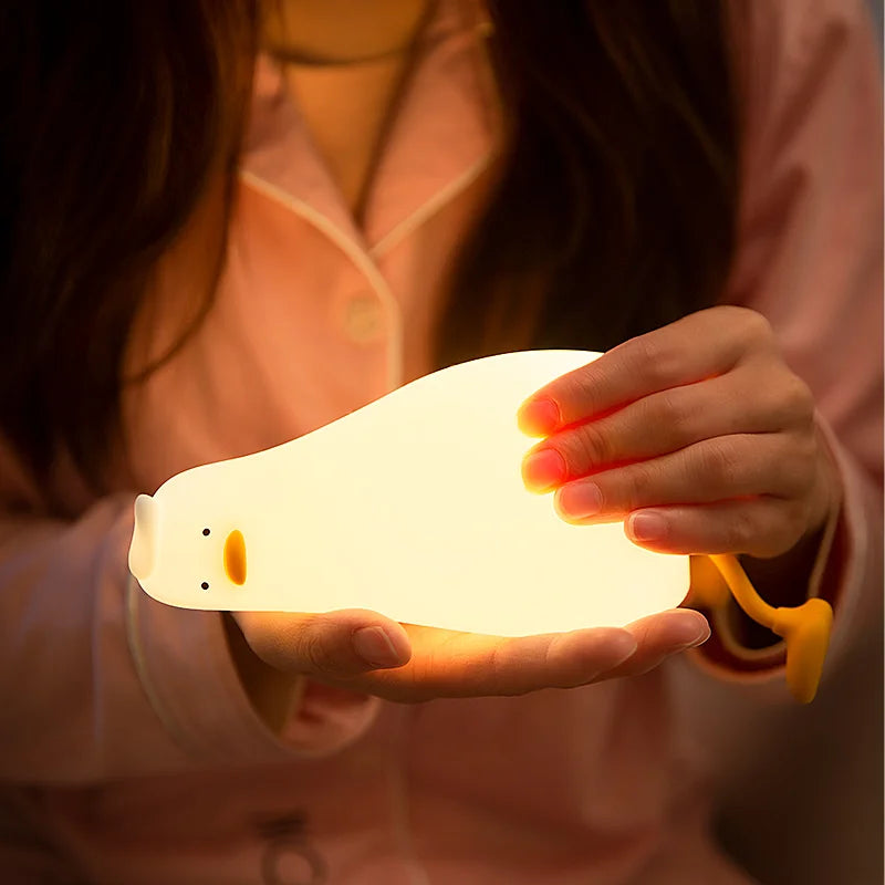 LED Duck Night Light - Soft Glow for Kids' Rooms & Cozy Decor 1