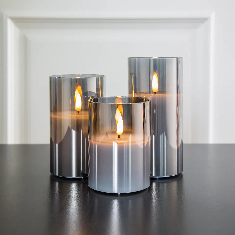 LED Flameless Candle Set - Realistic Flickering with Remote Control 2