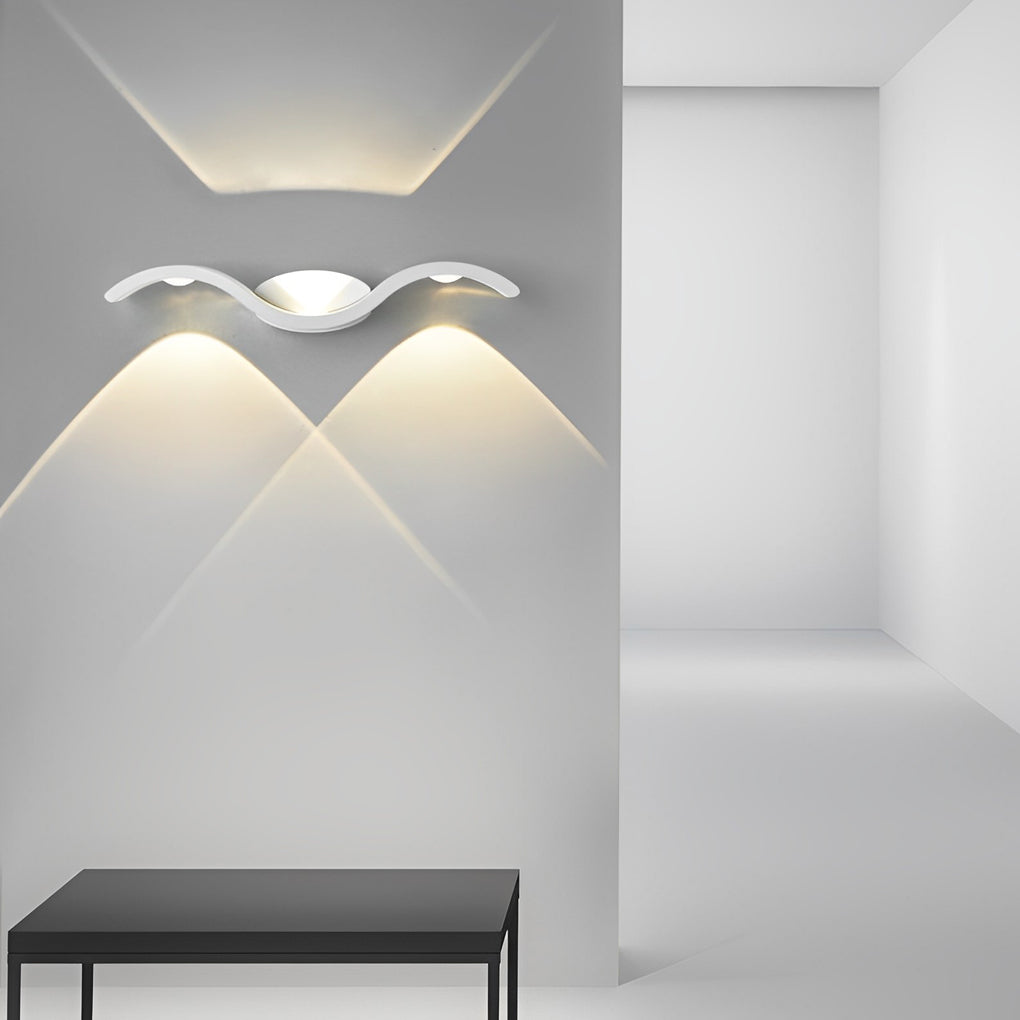LED Outdoor Wall Light - Durable Seagull Design for Modern Ambiance 4