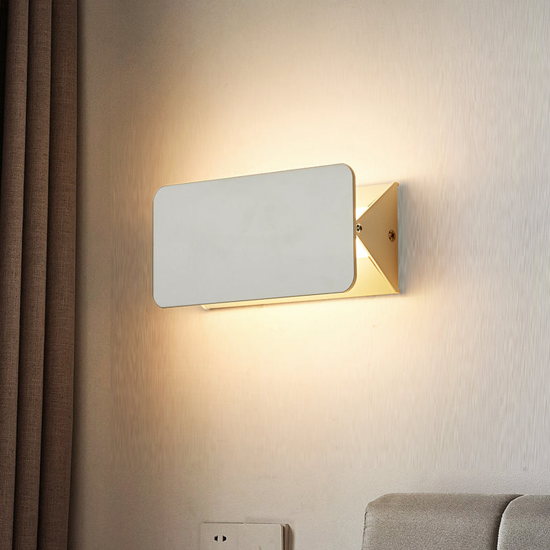 LED Wall Sconce - Rotatable Design for Versatile Lighting 8
