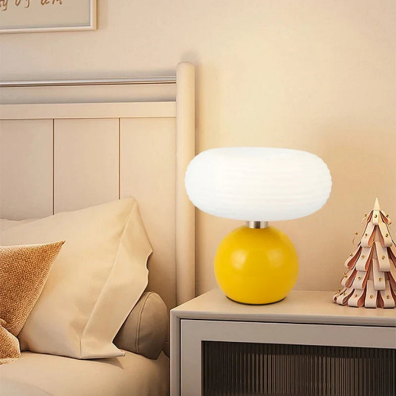 Mini USB Mushroom Table Lamp – Warm White LED Bedside Lamp for Cozy Bedroom Ambiance 1