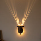 Minimalist Deer Wall Lamp - Gentle Dimming for Cozy Ambiance 0