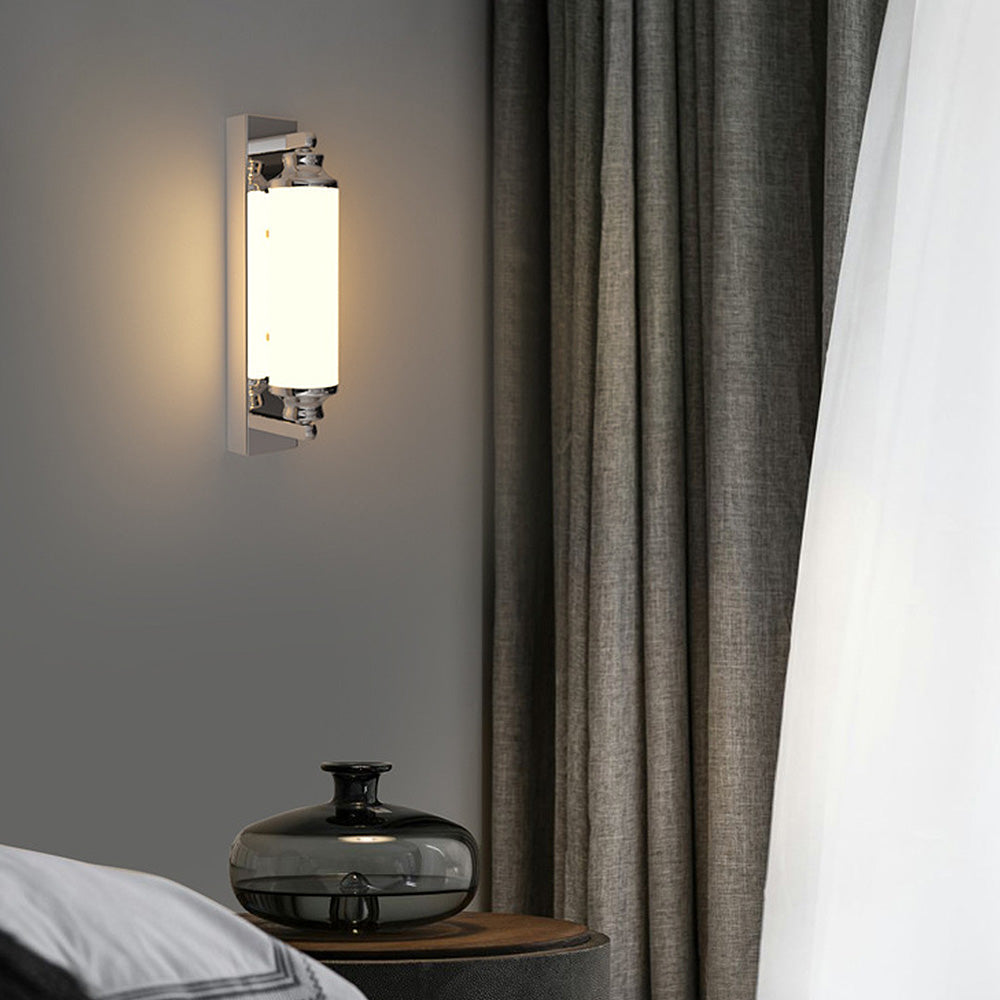 Modern Chrome Wall Sconce - Adjustable Color Temperature & Sleek Design 1