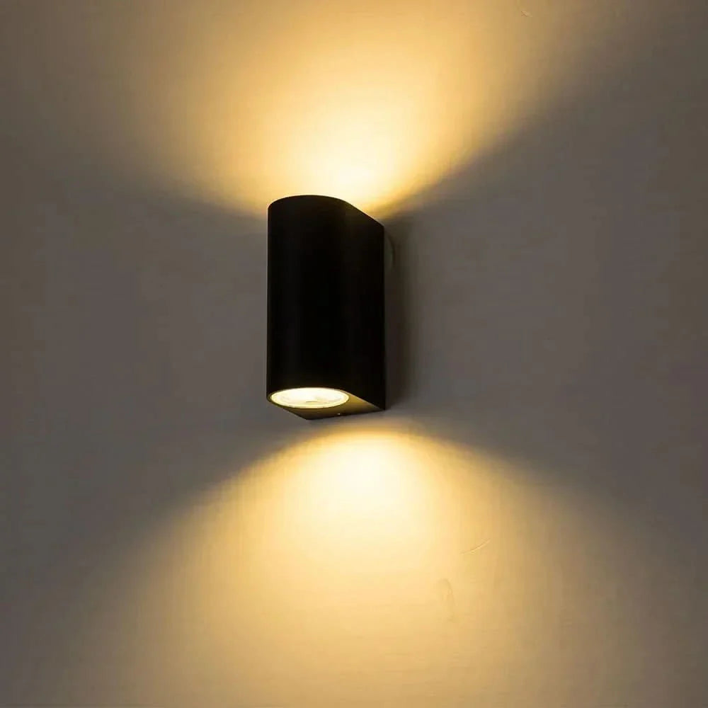 Modern Outdoor Wall Light - Energy-Efficient LED Sconce, Durable Aluminum 2