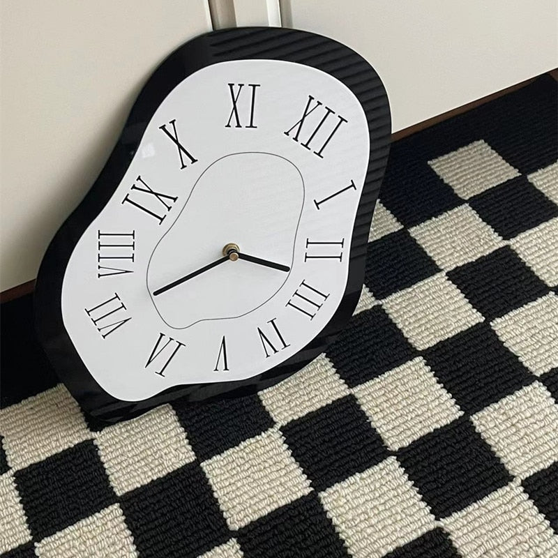 Modern Wall Clock Decor – Unique Irregular Acrylic Design in Black, Blue, and Multicolor – Artistic Timepiece for Home Interiors 4