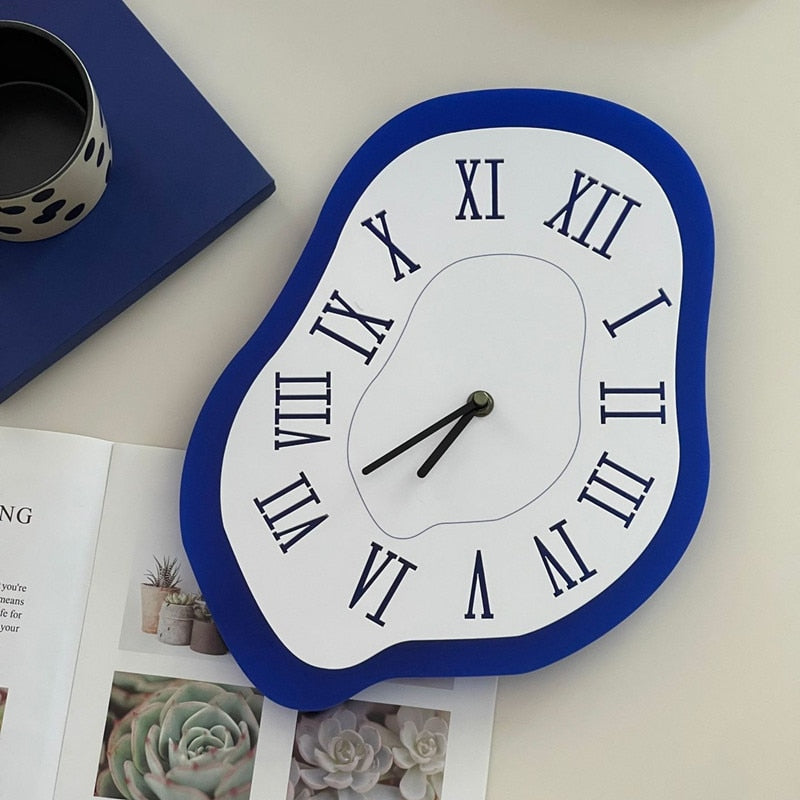 Modern Wall Clock Decor – Unique Irregular Acrylic Design in Black, Blue, and Multicolor – Artistic Timepiece for Home Interiors 5