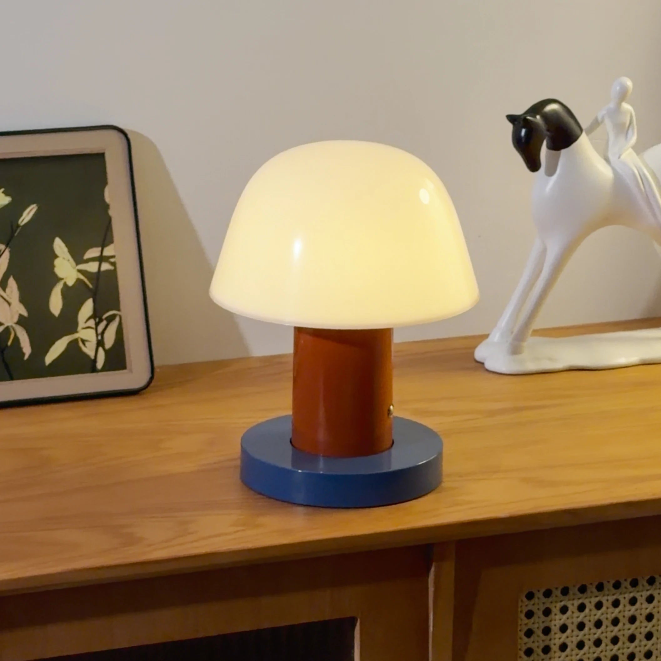 Mushroom Night Light - Rechargeable LED with Touch Control & Dimmable Brightness 4
