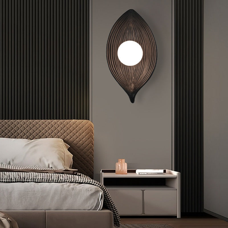Nordic Leaf Wall Sconce - Warm LED Wall Light for Relaxing Ambiance 2