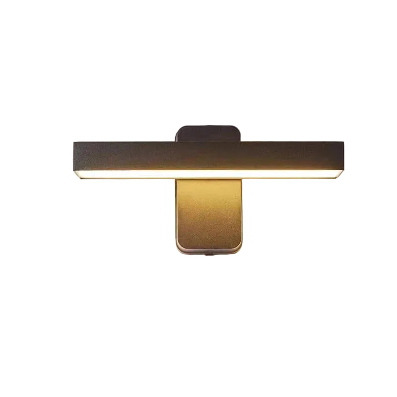 Outdoor PIR Motion Sensor Wall Light - Energy Efficient & Adjustable 7