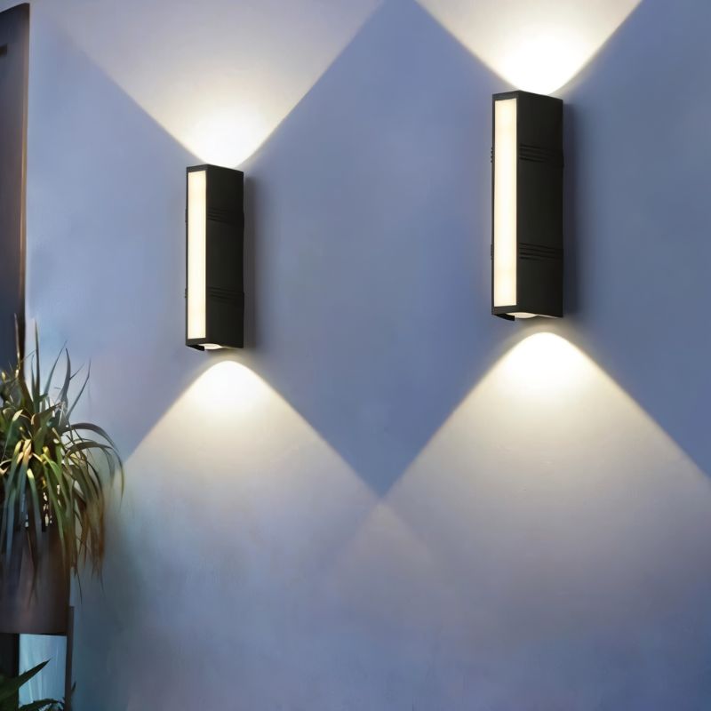 Outdoor Wall Lamp - Durable Waterproof Design & Warm Illumination 2