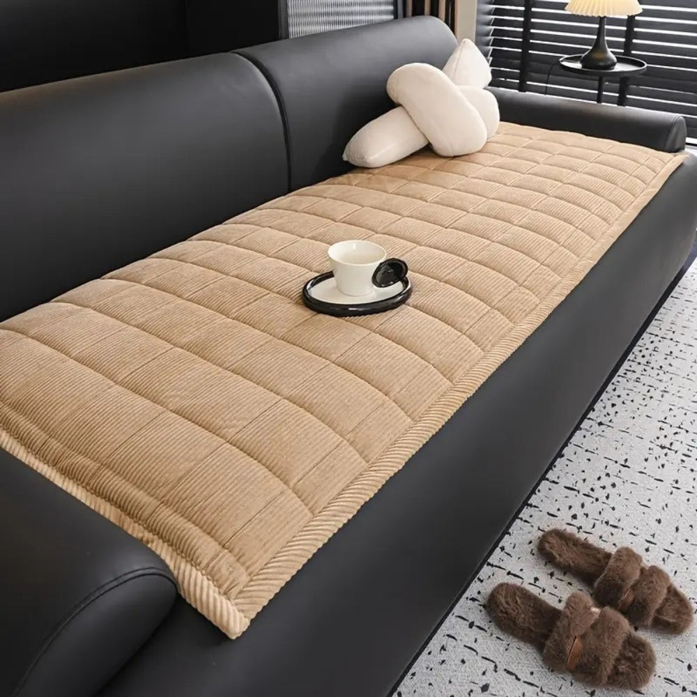 Quilted Couch Cover Mat – Soft Microfiber with Non-Slip Backing, Cat Scratch Resistant, Machine Washable, Standard Sofa Size 0