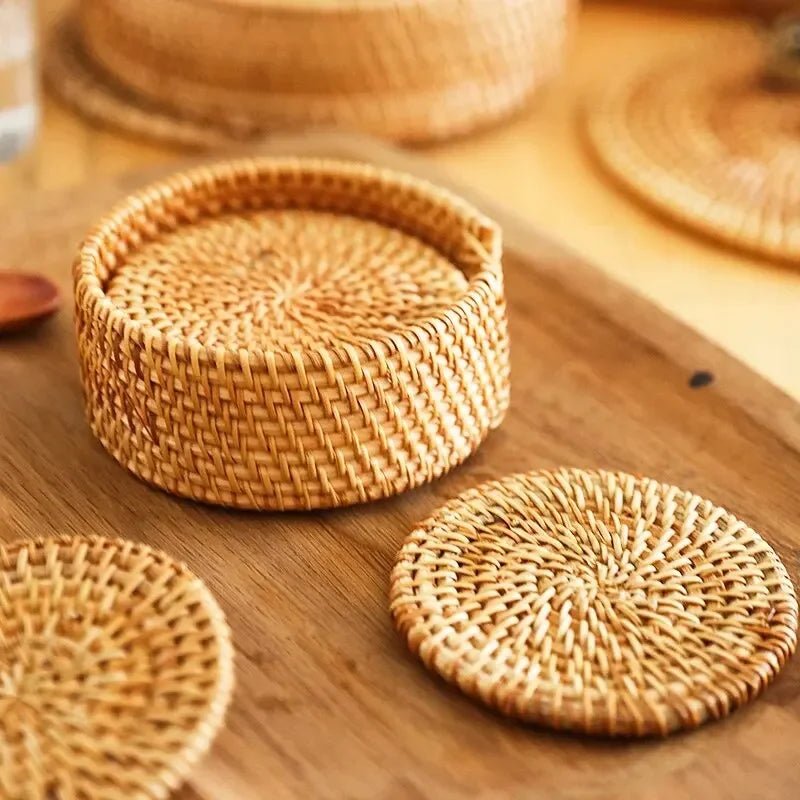 Rattan Drink Coasters - Stylish Heat-Insulating Table Protection 3