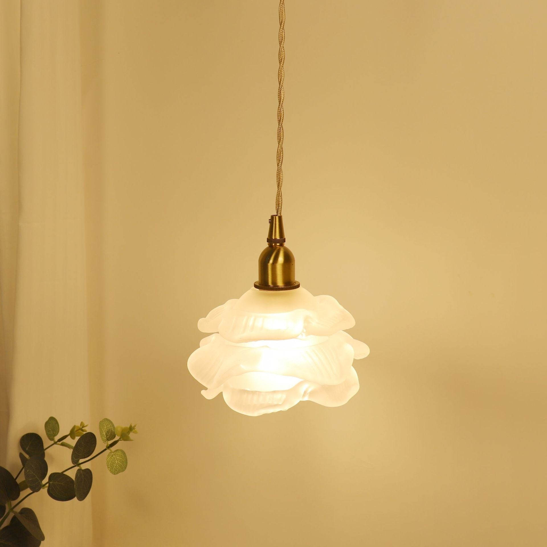 Retro Rose Pendant Light - Elegant Glass Hanging Design 2