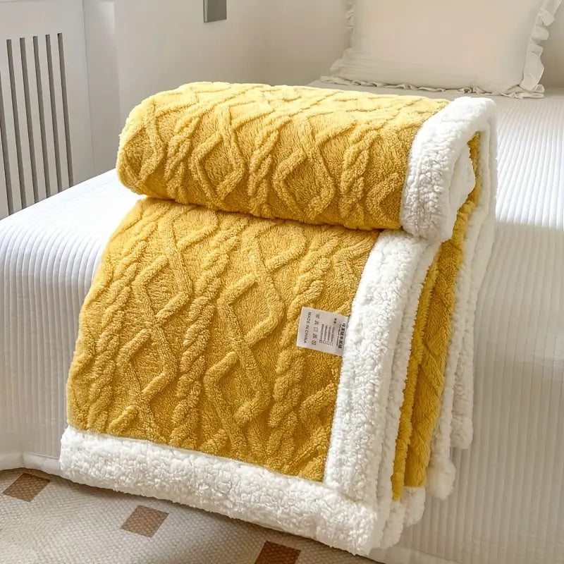 Reversible Sherpa Blanket – Ultra-Soft Brushed Fleece, Cozy All-Season Throw for Sofa and Bed, Lightweight and Machine Washable 8