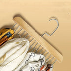 Rotating Non-Slip Dress Hanger - Secure Grip & Easy Access Design 3
