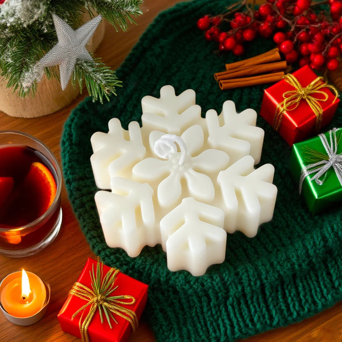 Snowflake Decorative Candle – Intricate Winter Design, Long-Lasting Burn, 6.5cm White Home Accent 4