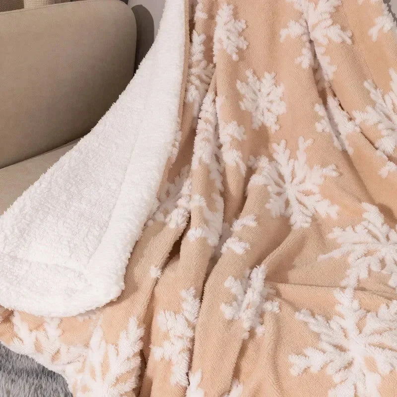Soft Wool Throw Blanket 130x160cm with Scandinavian Snowflake Pattern – Cozy Red and White Fleece for Sofa and Bed 1