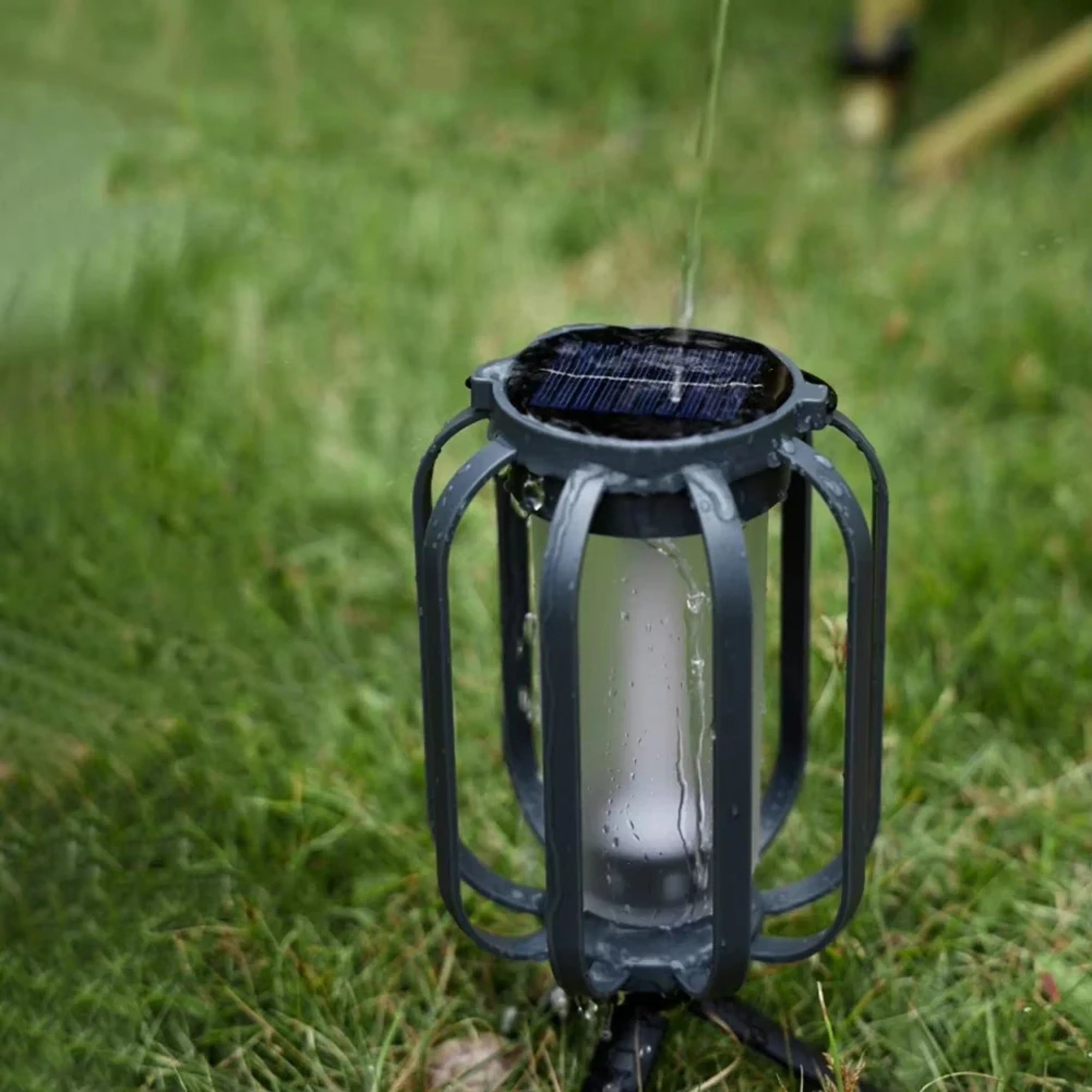 Solar Lantern - Outdoor Solar Lanterns with Flickering Flame Effect 2