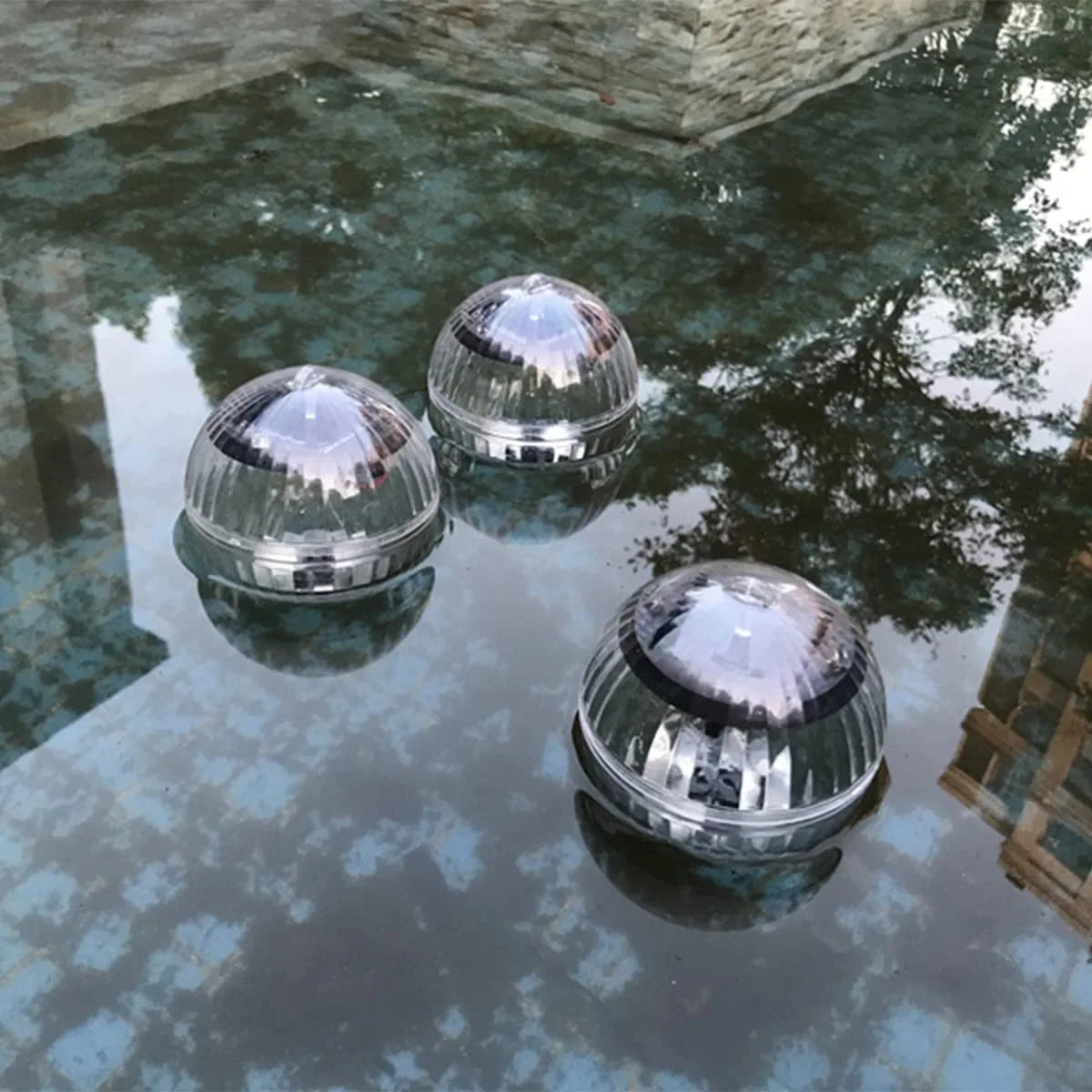 Solar Powered Floating LED Balls – Waterproof RGB Outdoor Lights for Gardens and Pools 3