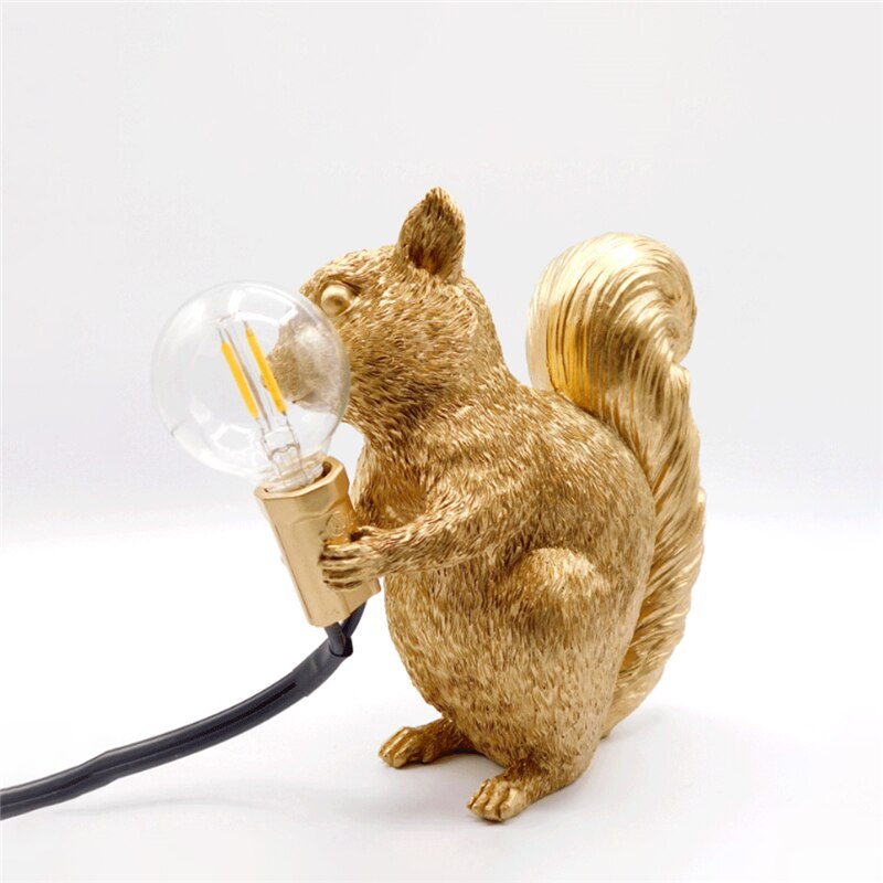 Squirrel LED Table Lamp – Cute Bedside Lamp with Warm Light for Kids' Rooms and Modern Bedroom Decor 4