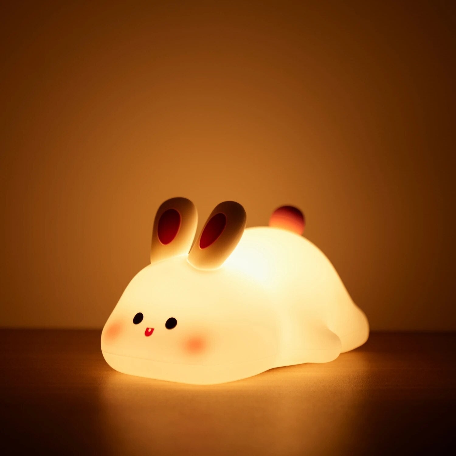 Touch Sensor LED Night Light - Soft Glow for Kids’ Bedtime Comfort 2