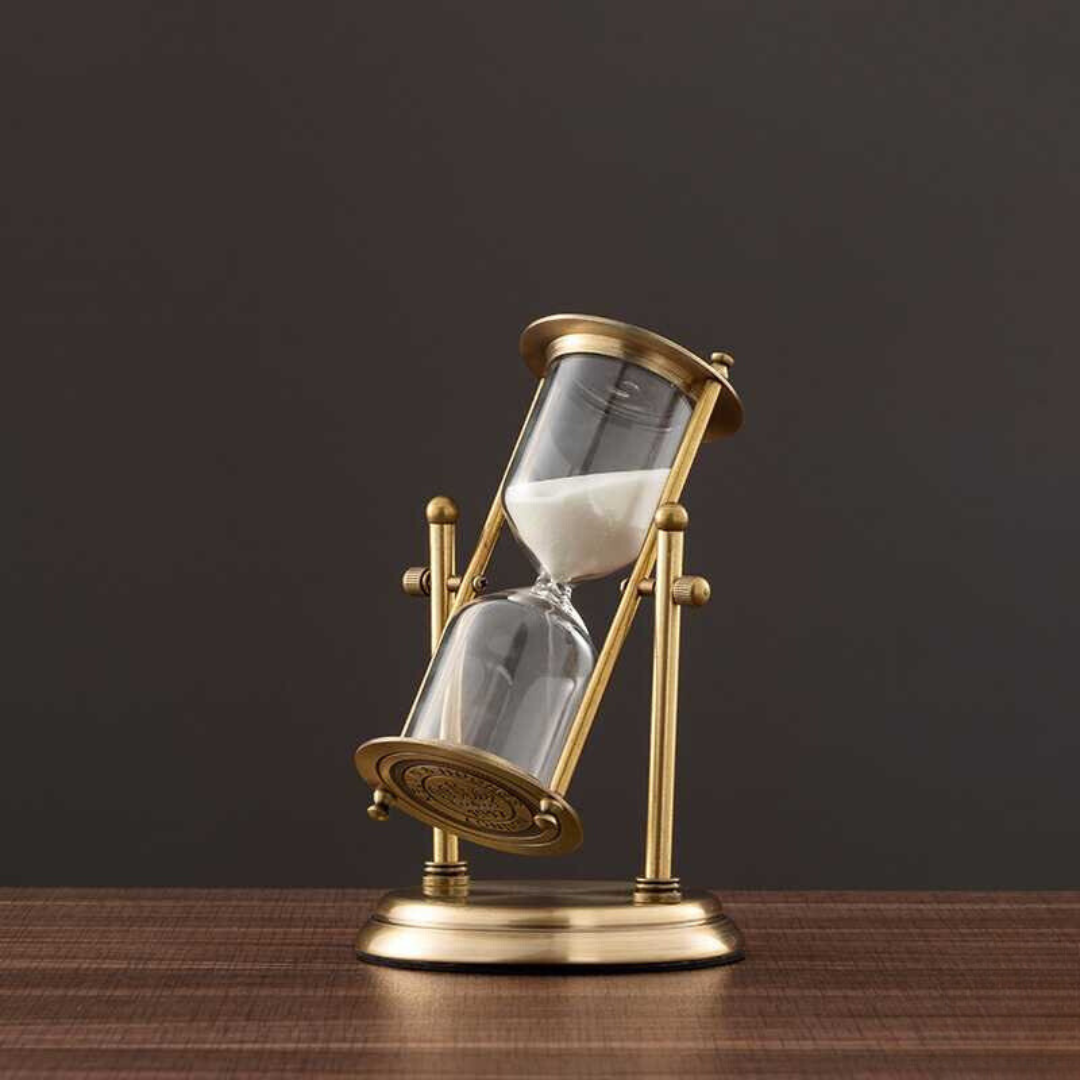 Vintage Brass Hourglass - Elegant Sand Timer with Sand Accent 0