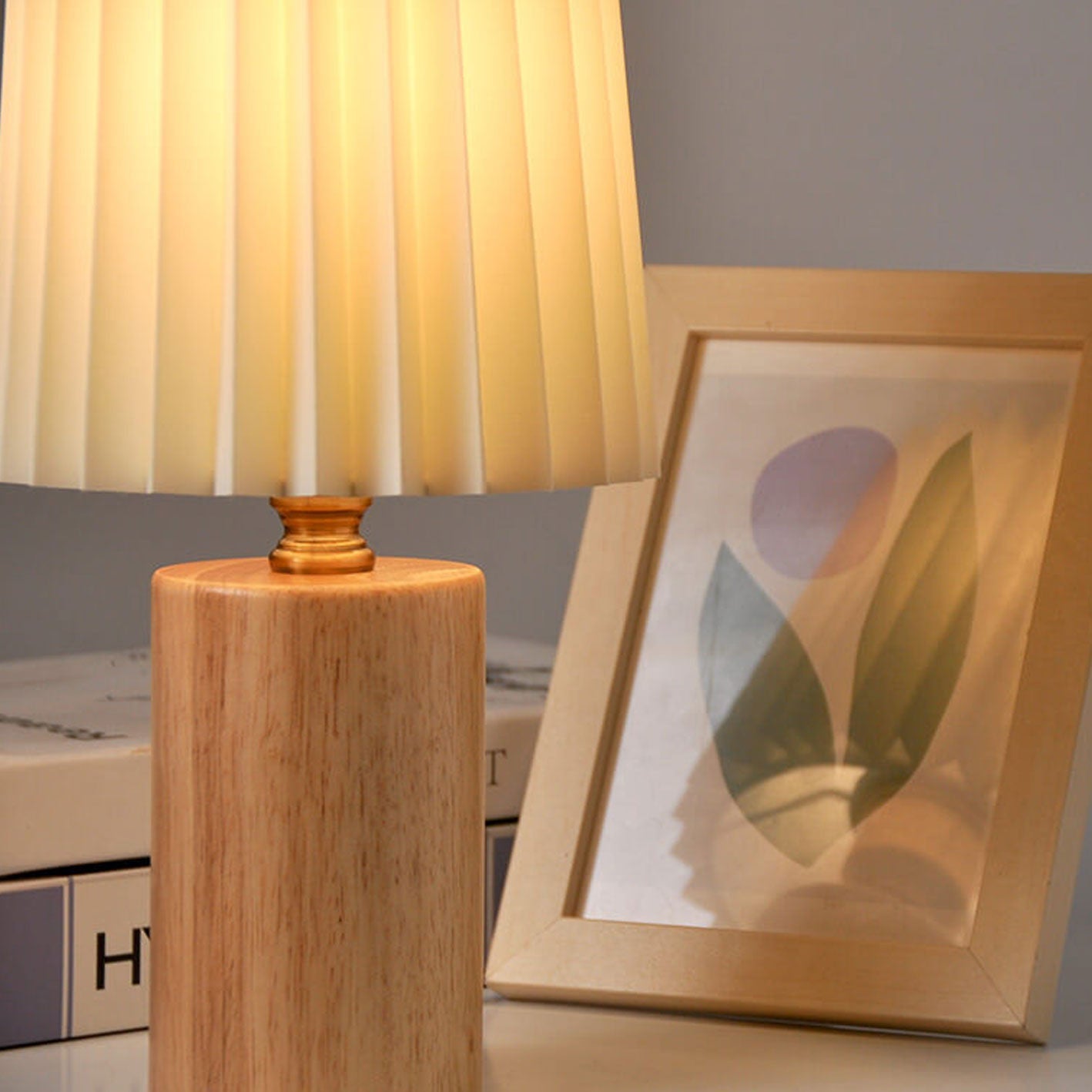 Vintage Korean Table Lamp - Elegant Design for Bedroom or Desk 8