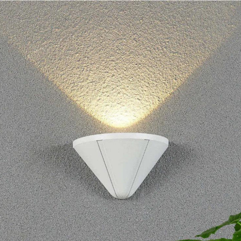 Waterproof Aluminum LED Wall Lamp - Durable Outdoor Wall Lights 1