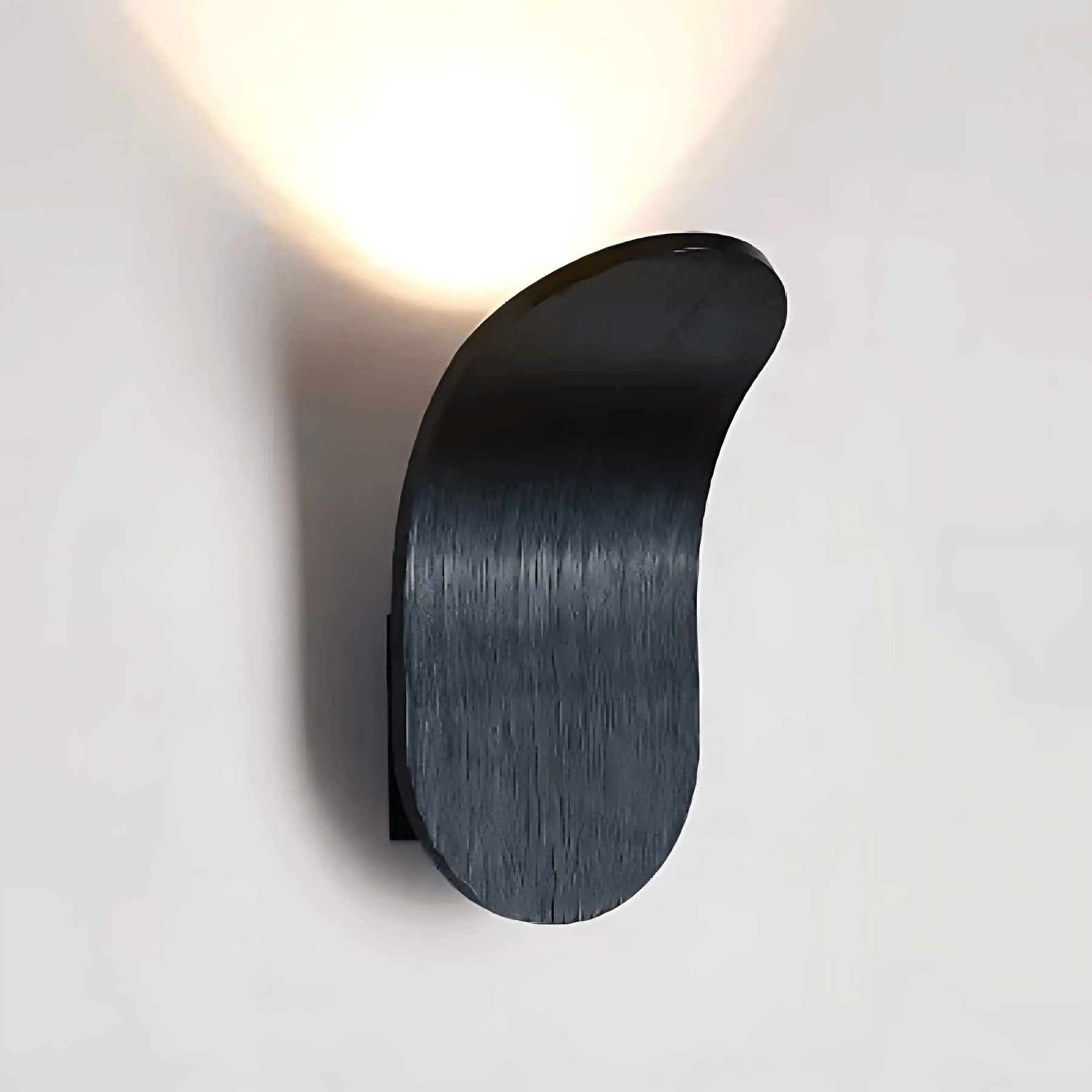Brushed Metal Wall Light Ð Sleek Minimalist Design for Elegant Spaces 2