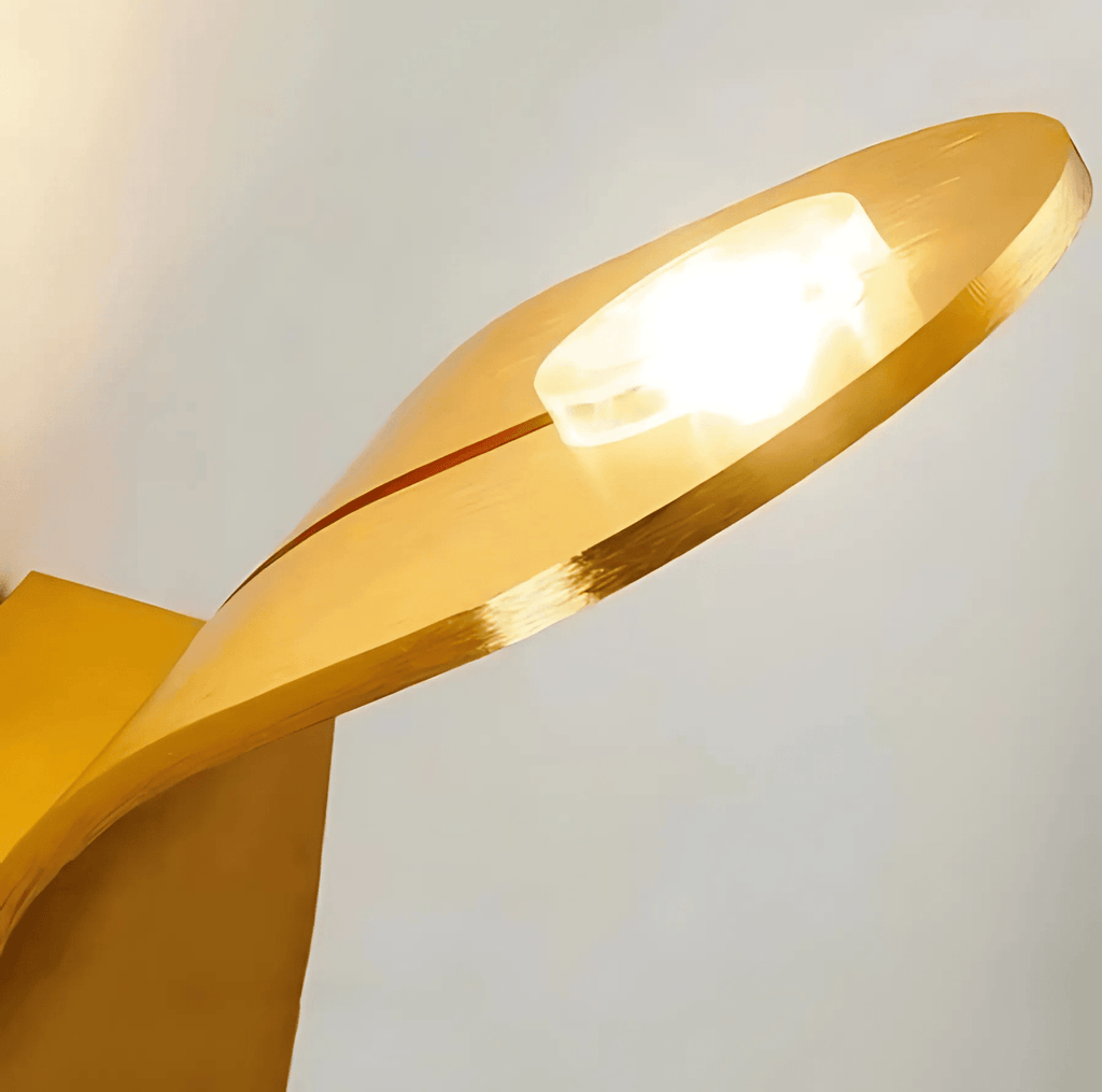 Brushed Metal Wall Light Ð Sleek Minimalist Design for Elegant Spaces 4